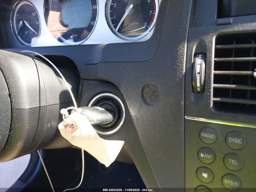 2008 Mercedes-Benz C 350 Sport VIN: WDDGF56X98F082677 Lot: 43533235