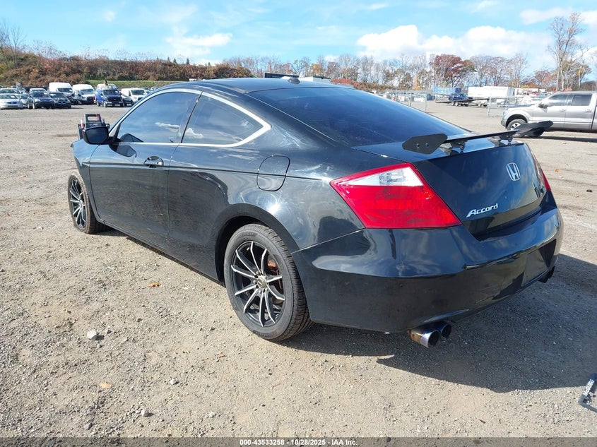 1HGCS12879A007861 2009 HONDA ACCORD photo no. 3