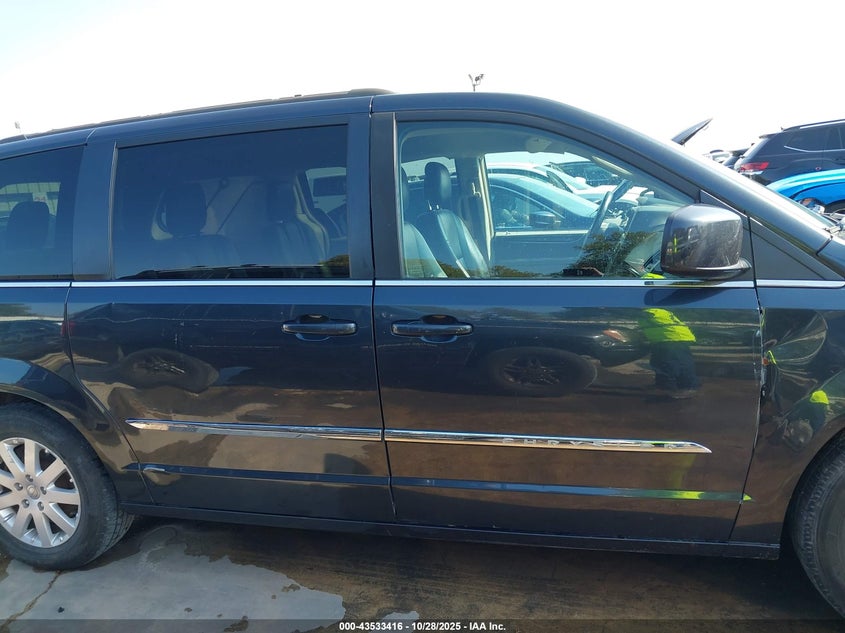 2014 Chrysler Town & Country Touring VIN: 2C4RC1BG1ER446573 Lot: 43533416