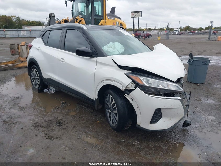 NISSAN KICKS SV XTRONIC CVT