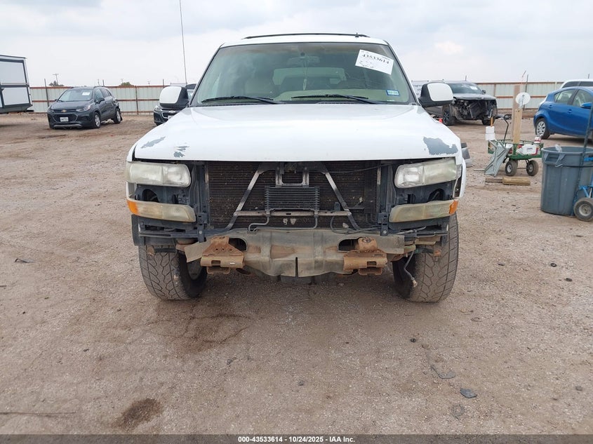 2002 Chevrolet Suburban 1500 Lt VIN: 1GNEC16Z02J222731 Lot: 43533614