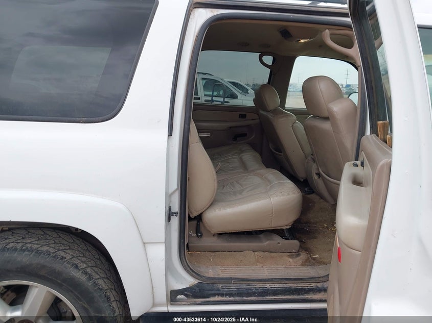 2002 Chevrolet Suburban 1500 Lt VIN: 1GNEC16Z02J222731 Lot: 43533614