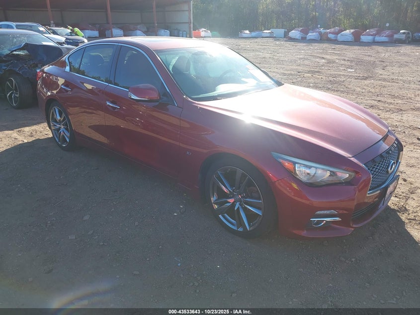 INFINITI Q50 PREMIUM