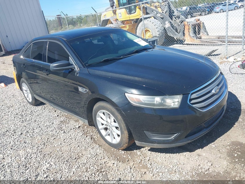 FORD TAURUS SE
