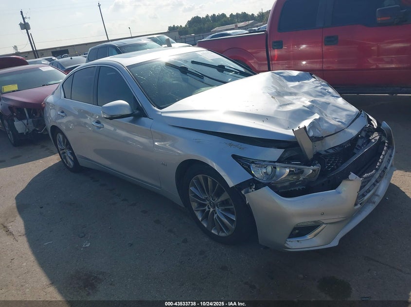 2019 INFINITI Q50 3.0T LUXE - JN1EV7AP2KM511588