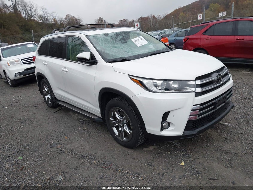 TOYOTA HIGHLANDER LIMITED PLATINUM