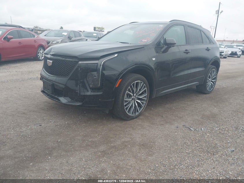 Vin: 1gyfzer45rf167784, lot: 44028801, cadillac xt4 fwd sport 20242