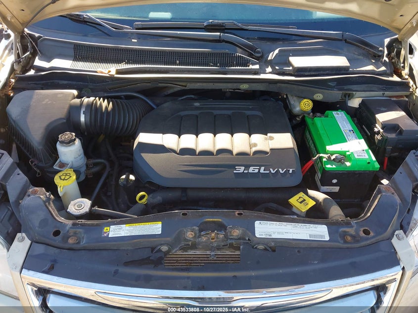 2011 Chrysler Town & Country Touring VIN: 2A4RR5DG7BR734994 Lot: 43533808