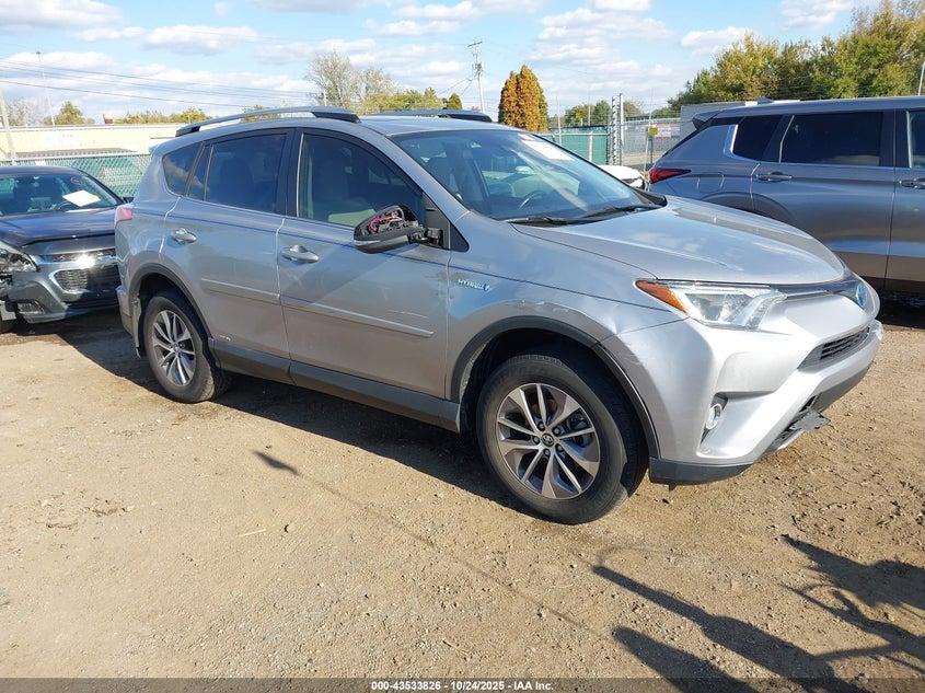 TOYOTA RAV4 HYBRID XLE