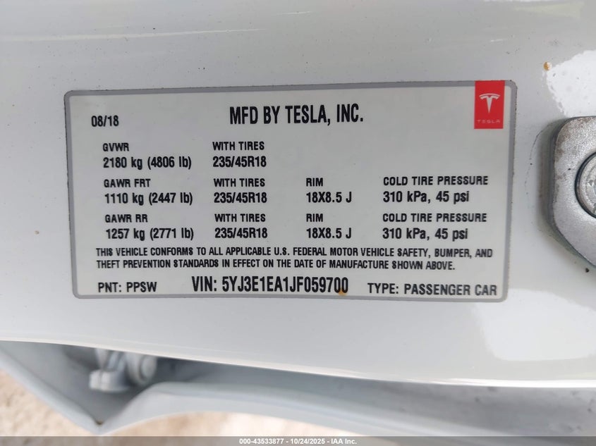 2018 Tesla Model 3 Long Range/Mid Range VIN: 5YJ3E1EA1JF059700 Lot: 43533877