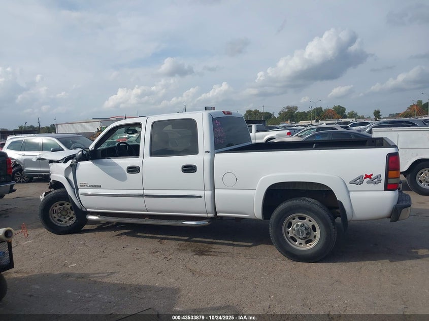2005 GMC Sierra 2500Hd Slt VIN: 1GTHK23295F891111 Lot: 43533879