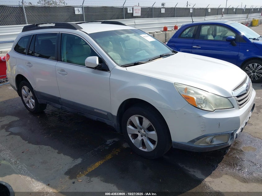 SUBARU OUTBACK 2.5I PREMIUM