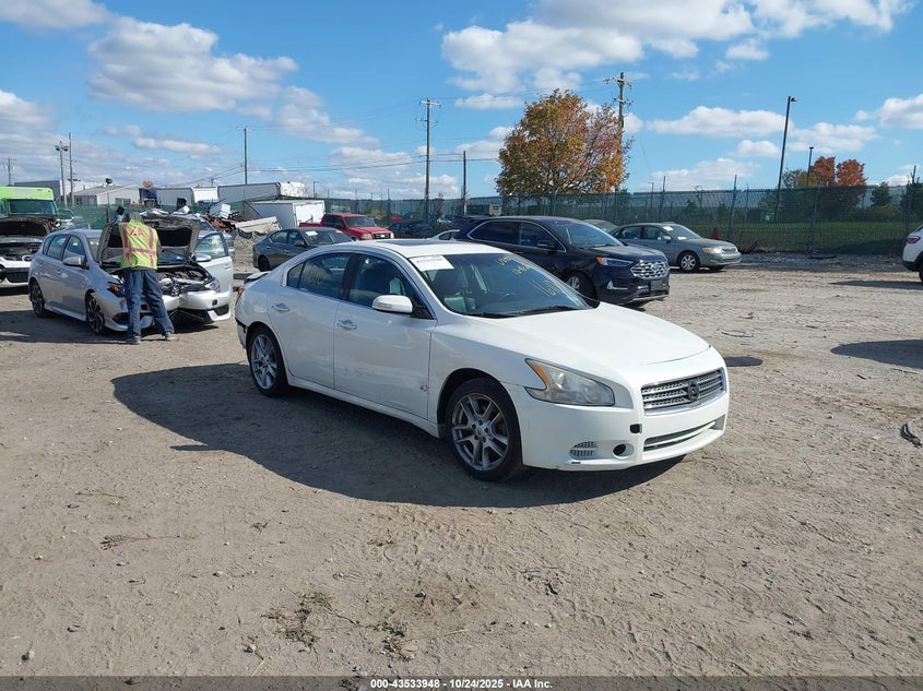 NISSAN MAXIMA 3.5 SV