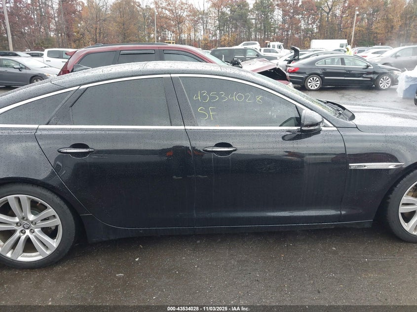 2013 JAGUAR XJ SAJWA1C78D8V58290