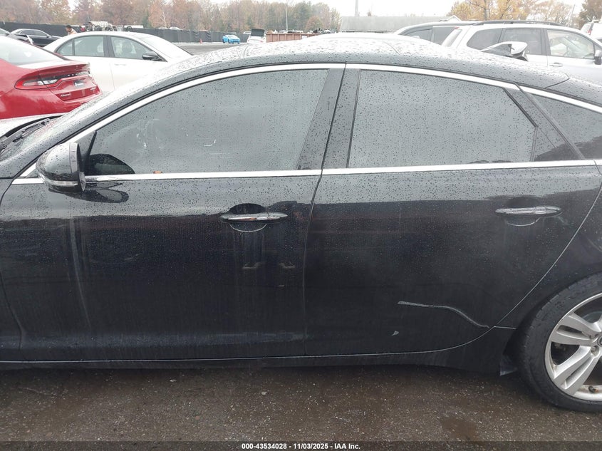 2013 JAGUAR XJ SAJWA1C78D8V58290