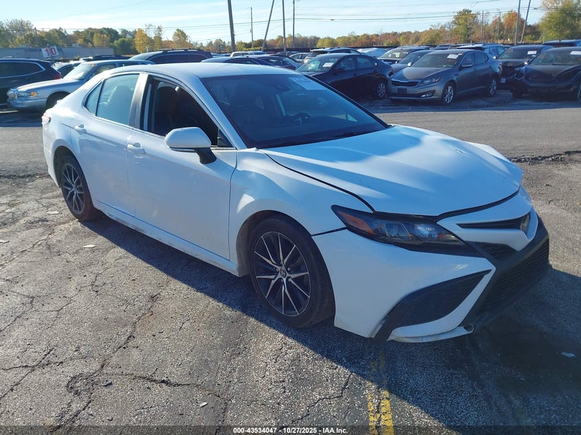 2022 TOYOTA CAMRY SE - 4T1G11AK0NU627567