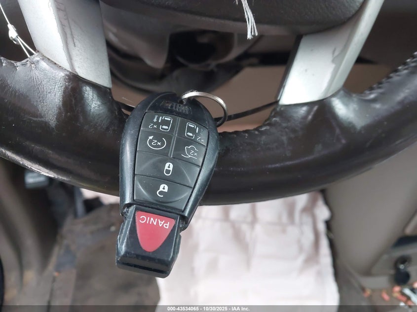 2014 Chrysler Town & Country Touring-L VIN: 2C4RC1CG9ER234423 Lot: 43534065