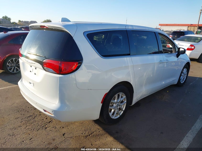 VIN 2C4RC1CG9HR823931 2017 CHRYSLER PACIFICA LX