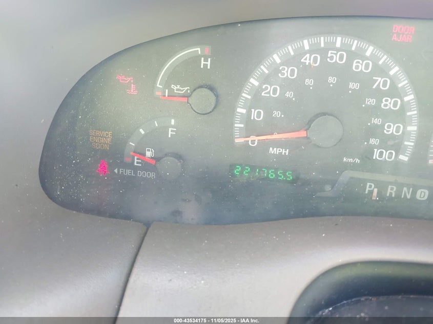 2000 Ford F-150 VIN: 2FTRX17W8YCB10611 Lot: 43534175