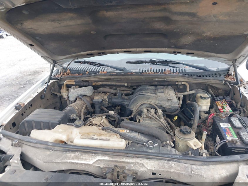 2008 Ford Explorer Xlt VIN: 1FMEU63E08UA92750 Lot: 43534181