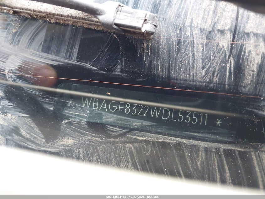 1998 BMW 740Ia VIN: WBAGF8322WDL53511 Lot: 43534186