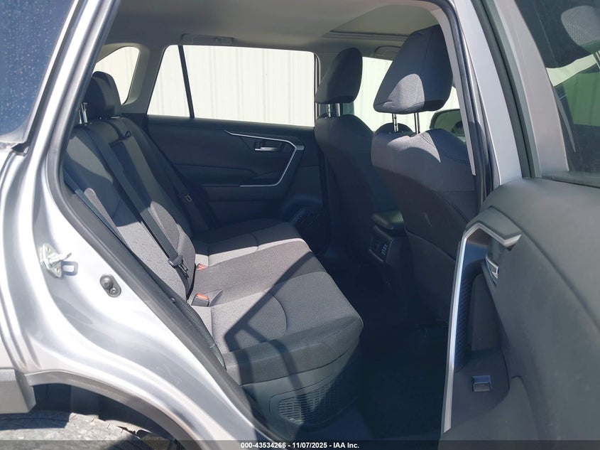 JTMRWRFV3RD233910 2024 TOYOTA RAV 4 photo no. 8