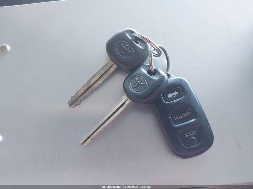 2002 Toyota Avalon Xls VIN: 4T1BF28B02U262584 Lot: 43534282