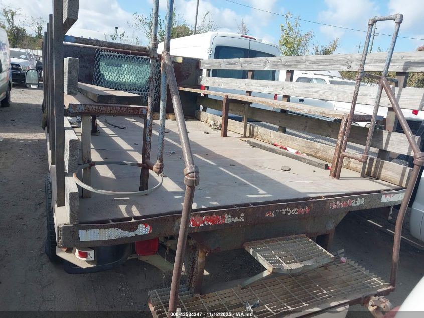 2005 Ford F-350 Xl/Xlt VIN: 1FDWF36Y05EC07114 Lot: 43534347