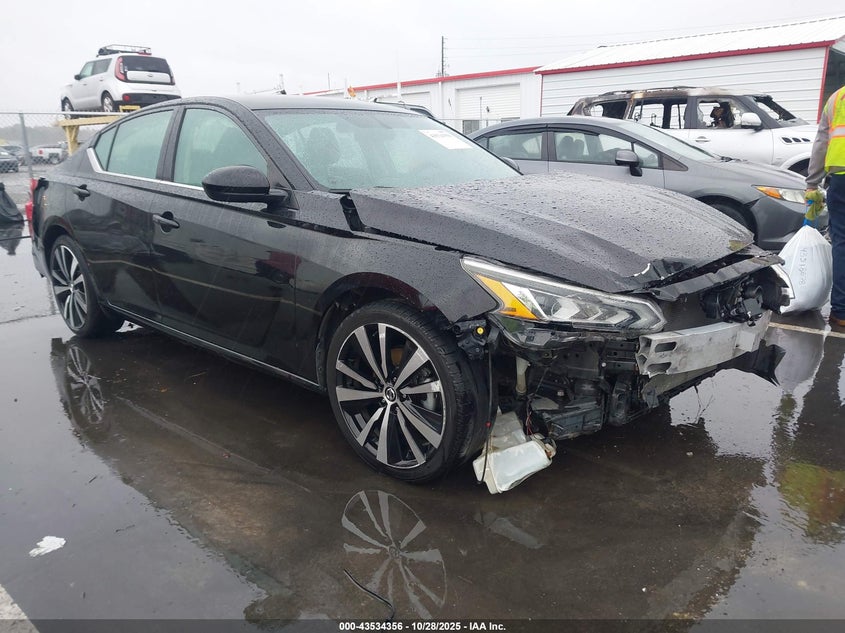 NISSAN ALTIMA 2.5 SR