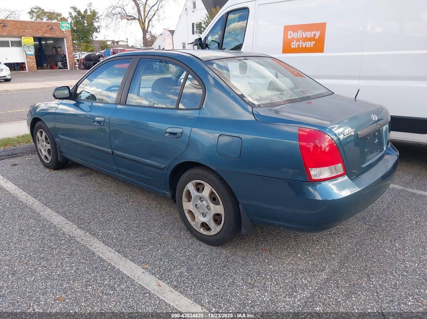 KMHDN45DX1U121291 2001 HYUNDAI ELANTRA photo no. 3