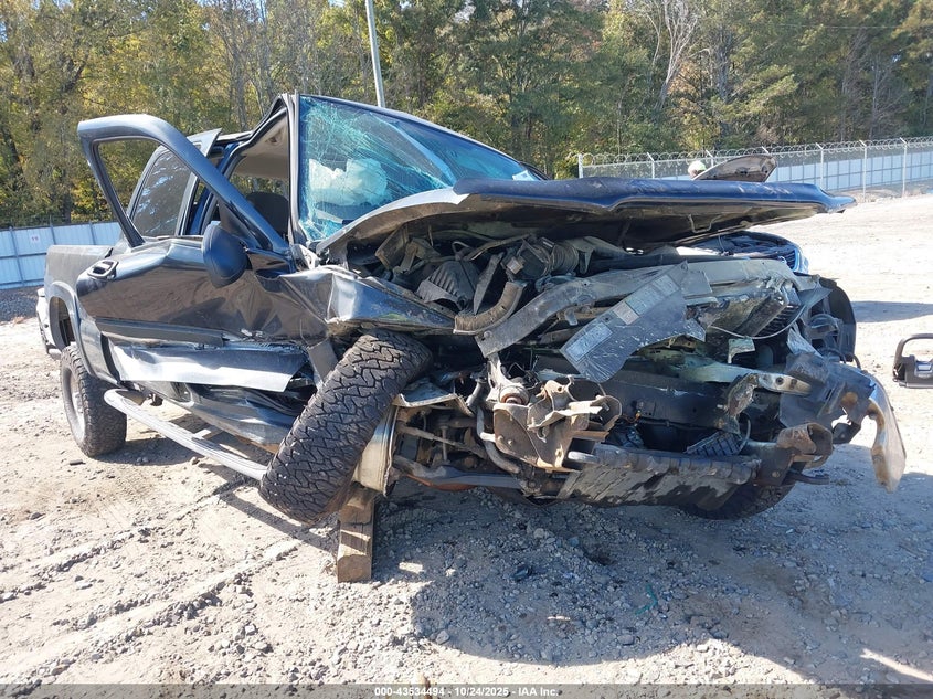 1GCHC23U54F264872 2004 CHEVROLET SILVERADO photo no. 6