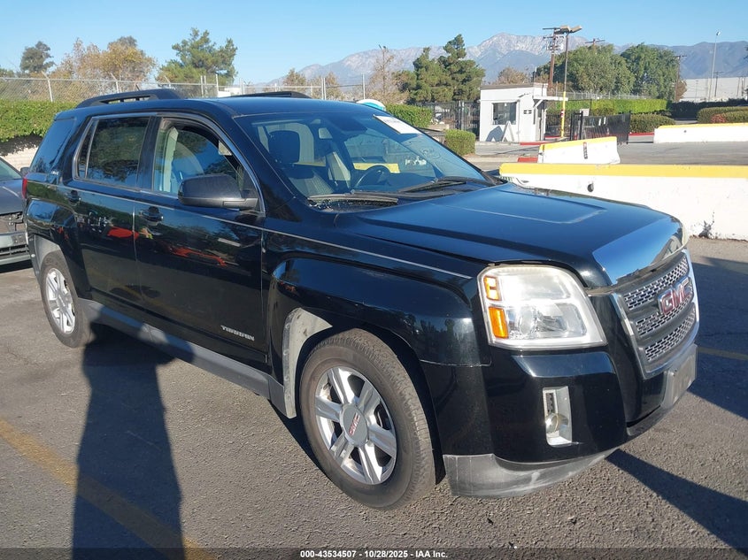 GMC TERRAIN SLE-2