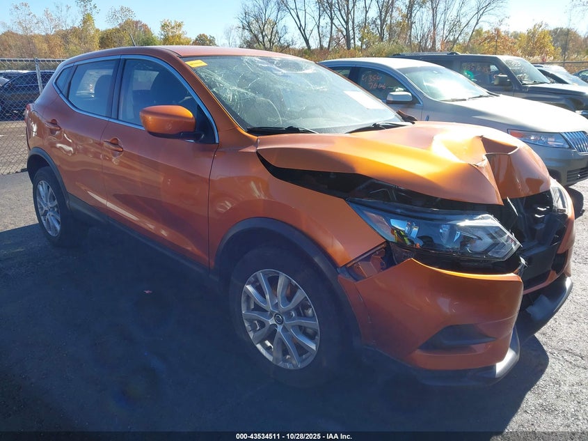 NISSAN ROGUE SPORT S FWD XTRONIC CVT