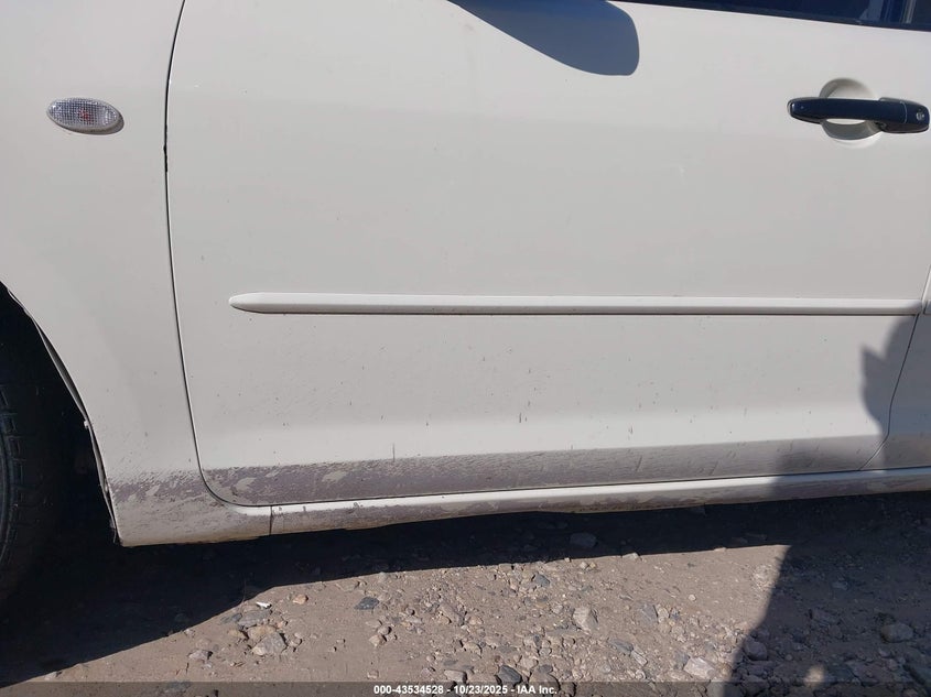 2005 Mazda Mazda3 I VIN: JM1BK12F151338437 Lot: 43534528