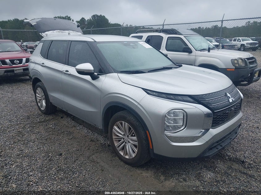 MITSUBISHI OUTLANDER ES 2.5 2WD