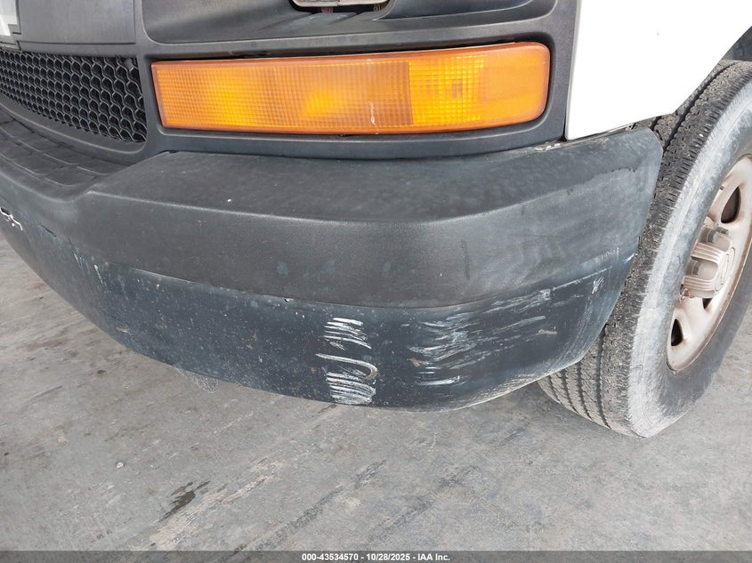 2007 Chevrolet Express Work Van VIN: 1GCFG15X271223856 Lot: 43534570