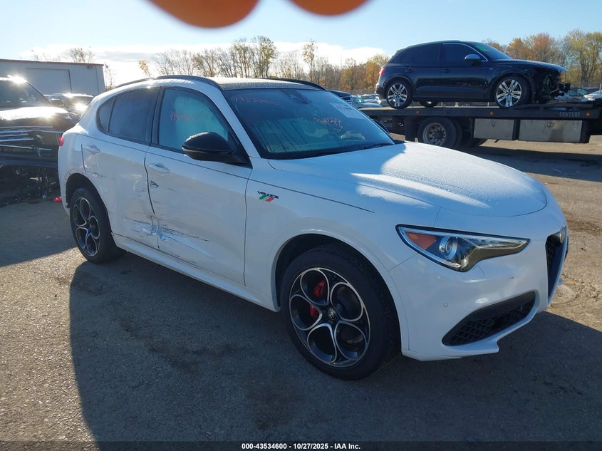 ALFA ROMEO STELVIO VELOCE TI AWD