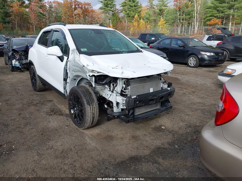 CHEVROLET TRAX AWD LT