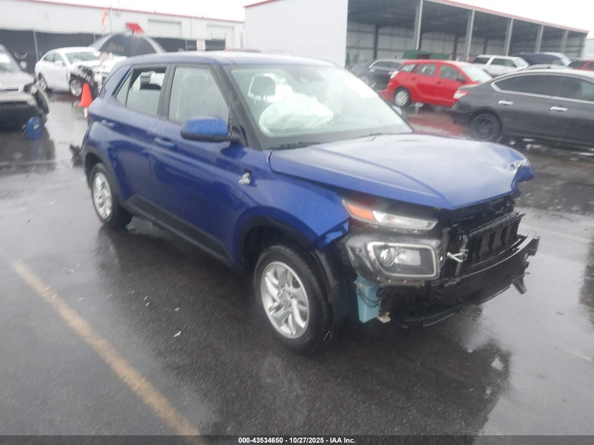 HYUNDAI VENUE SE