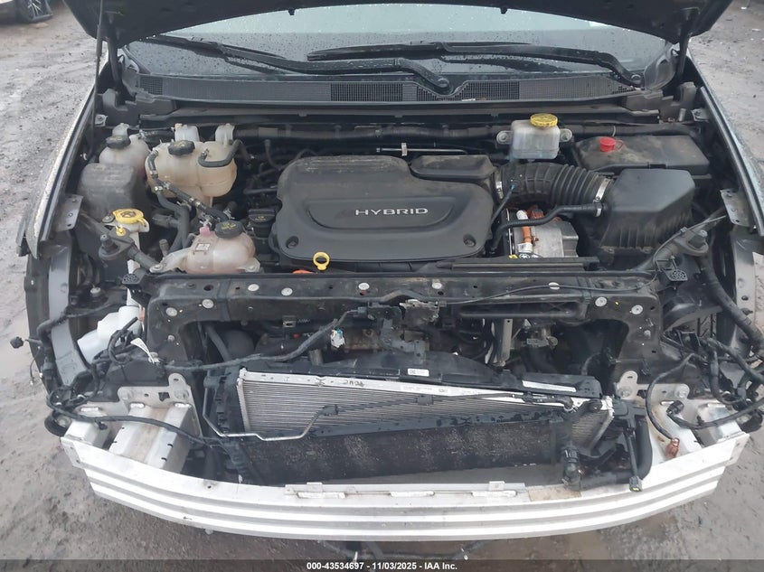 2022 Chrysler Pacifica Hybrid Touring L VIN: 2C4RC1L78NR200165 Lot: 43534697