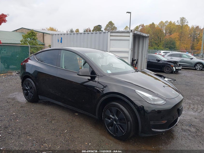 2024 Tesla Model Y Long Range Dual Motor All-Wheel Drive/Rwd