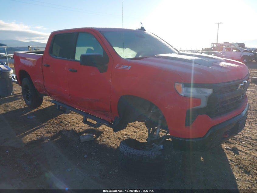 CHEVROLET SILVERADO 1500 4WD STANDARD BED LT TRAIL BOSS