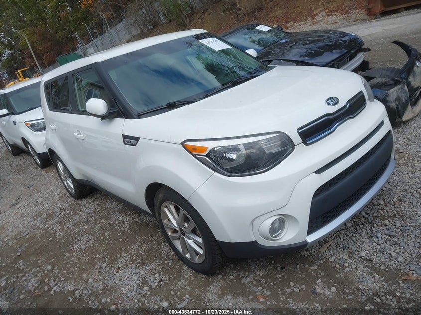 2017 KIA SOUL + - KNDJP3A51H7417481
