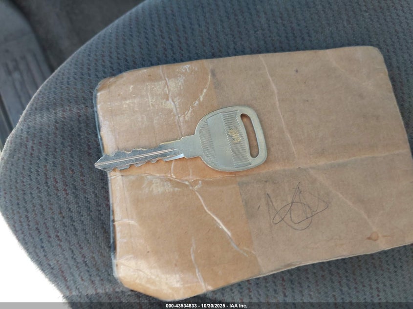 2001 GMC Yukon Xl 1500 Sle VIN: 3GKFK16T91G276609 Lot: 43534833