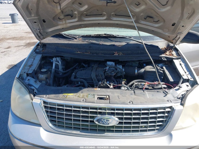 2005 Ford Freestar Sel VIN: 2FMZA52205BA33758 Lot: 43534845