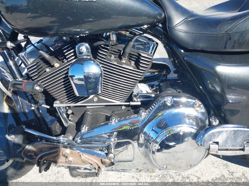 2009 Harley-Davidson Flhx VIN: 1HD1KB4399Y649825 Lot: 43534919