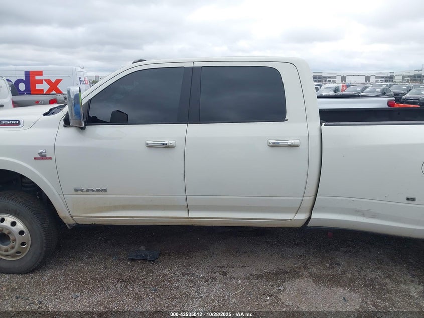 2021 Ram 3500 Laramie 4X4 8' Box VIN: 3C63RRJL7MG589444 Lot: 43535012