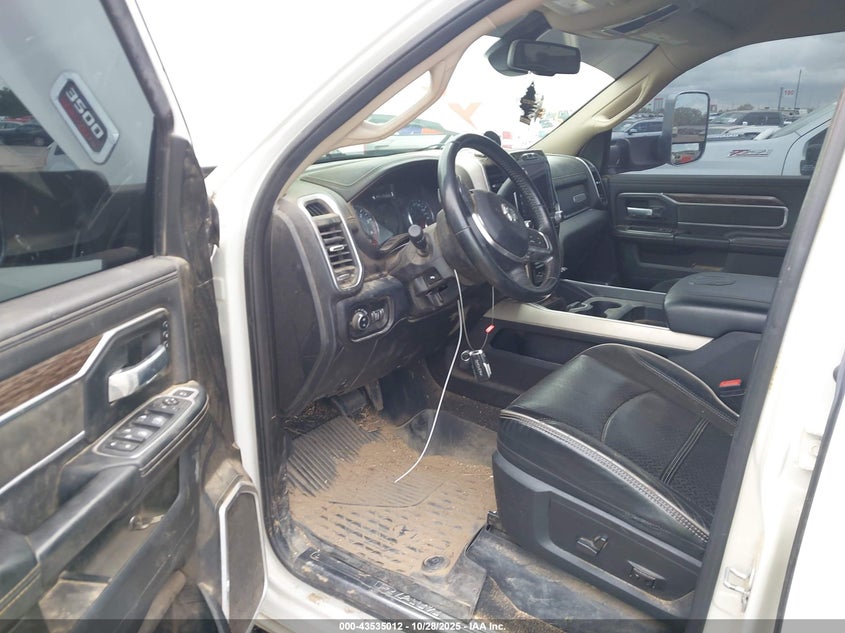 2021 Ram 3500 Laramie 4X4 8' Box VIN: 3C63RRJL7MG589444 Lot: 43535012