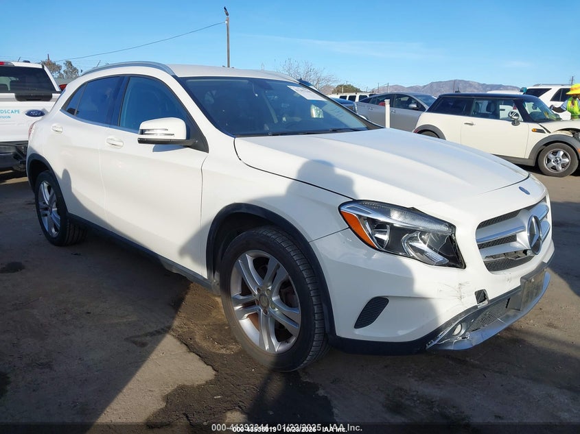 MERCEDES-BENZ GLA-CLASS 4MATIC