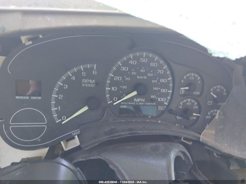 2000 Chevrolet Silverado 1500 VIN: 1GCEC14W1YZ177164 Lot: 43535040